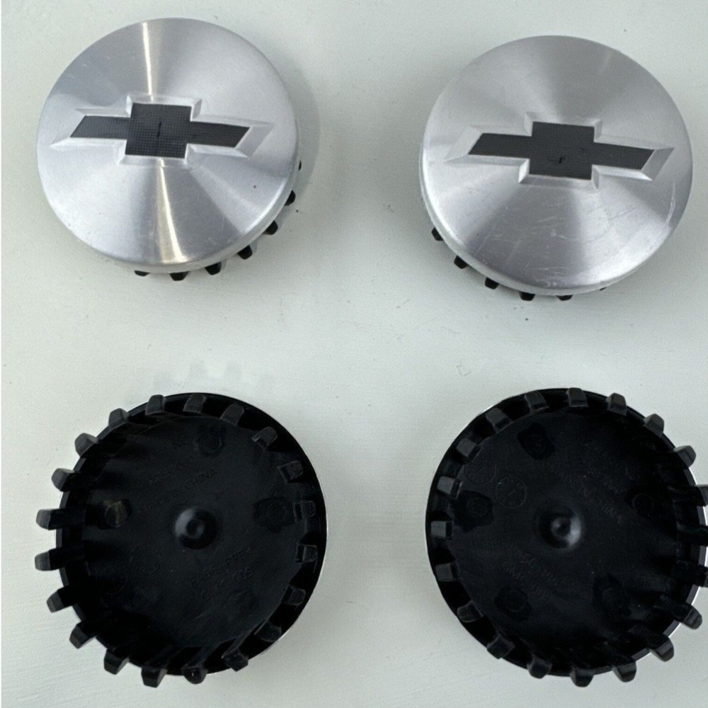 Chevrolet Chevy 3.25" rim center Caps